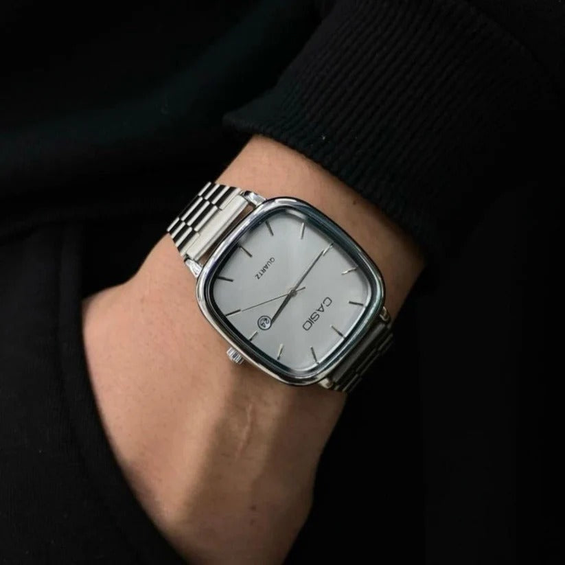 Buy & Thrive™- Casio Edition Classic Watch